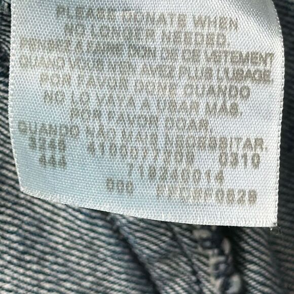 Levi’s Denim Womens Trucker Jacket Flower Tag size L Large Medium Wash - Picture 9 of 9